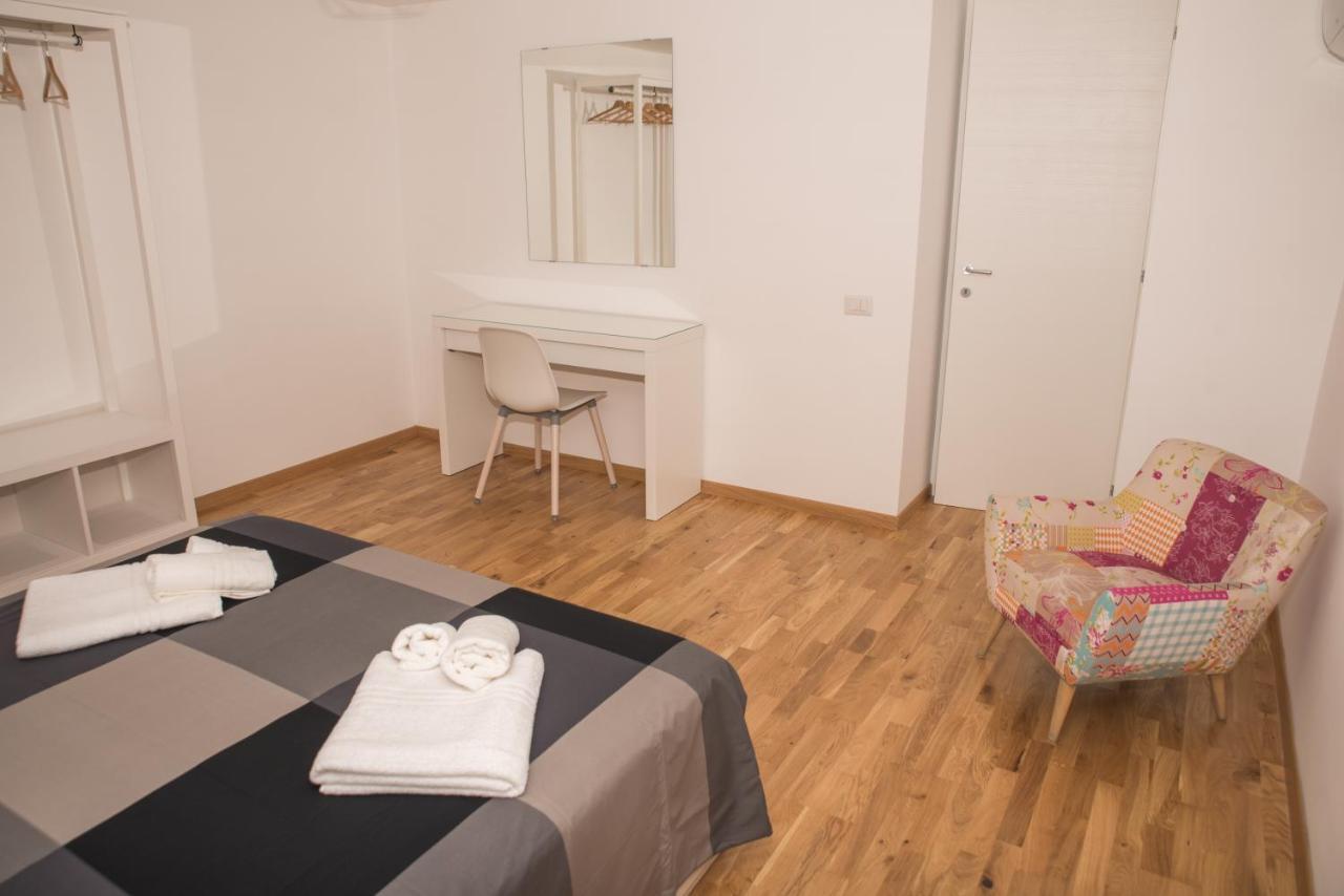Casa Langellotti Smart Apartment Наполи Екстериор снимка